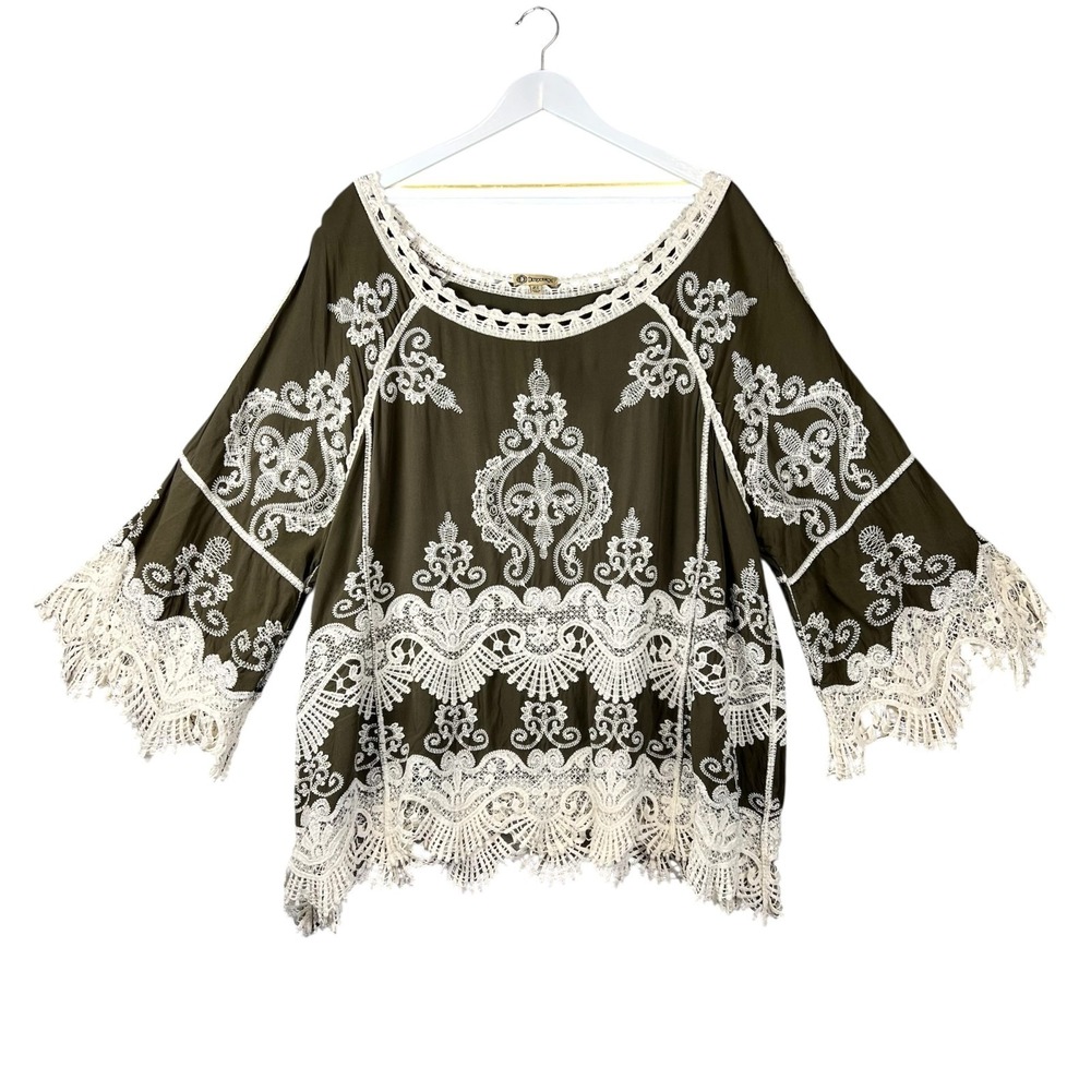 DEMOCRACY Olive Green Embroidered Top Womens 2X XXL  3/4 Bell Sleeve w/Slits